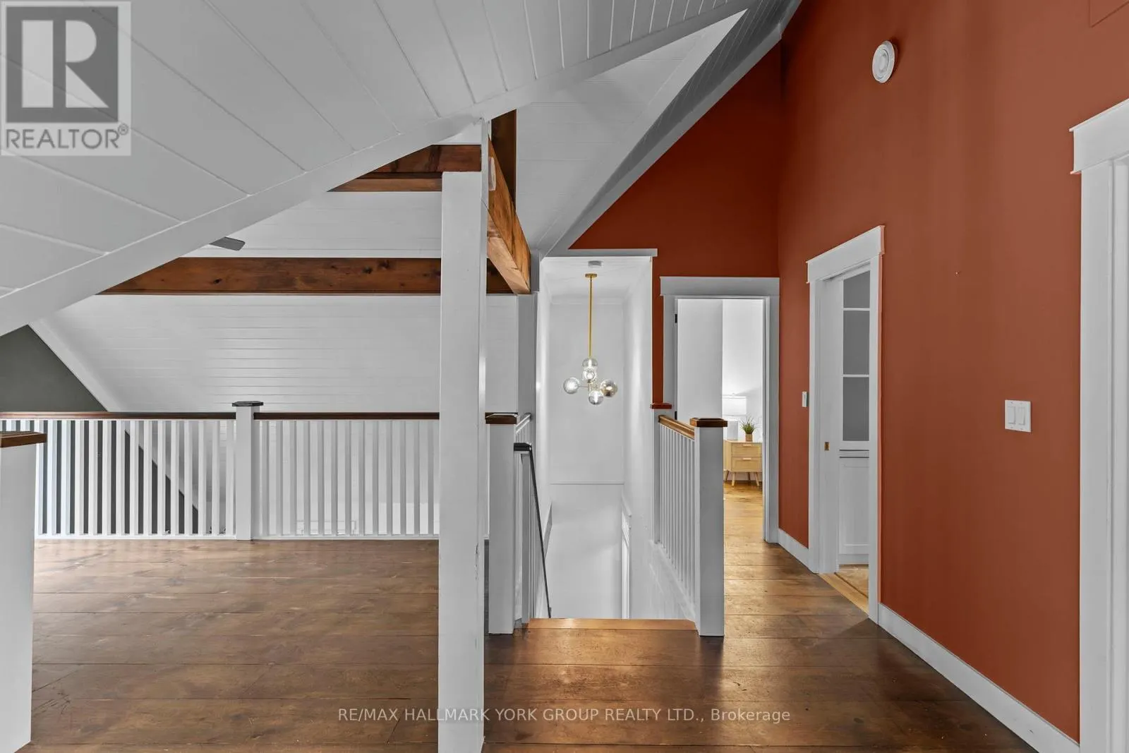 1628 MUSKOKA ROAD N