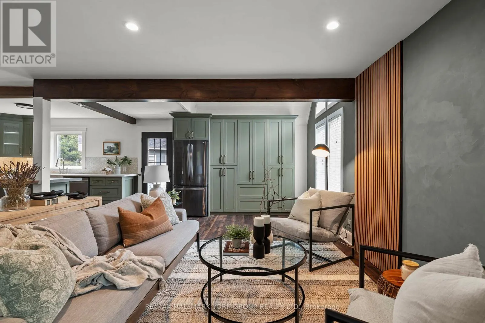 1628 MUSKOKA ROAD N
