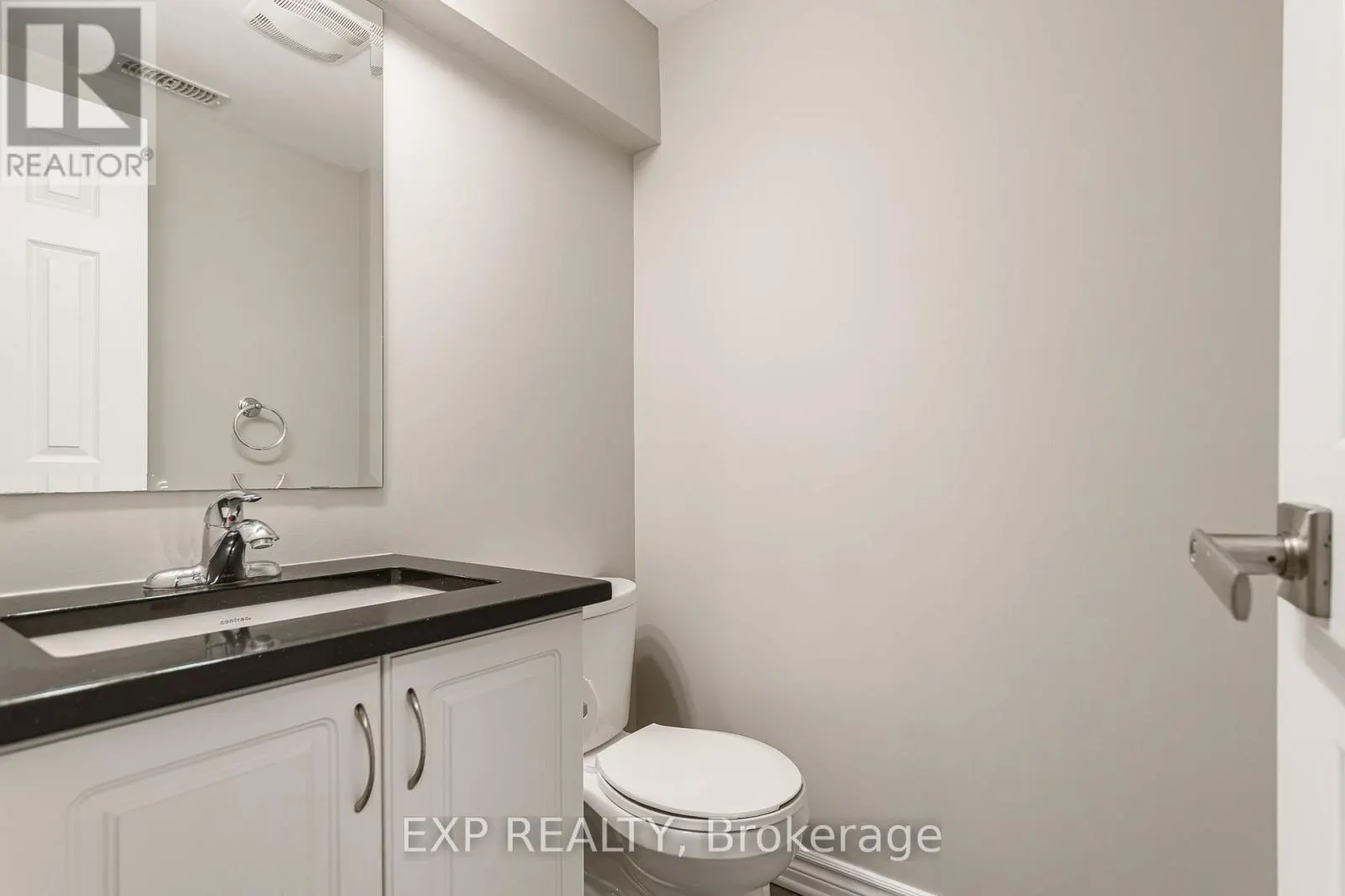 3348 WOODROFFE AVENUE