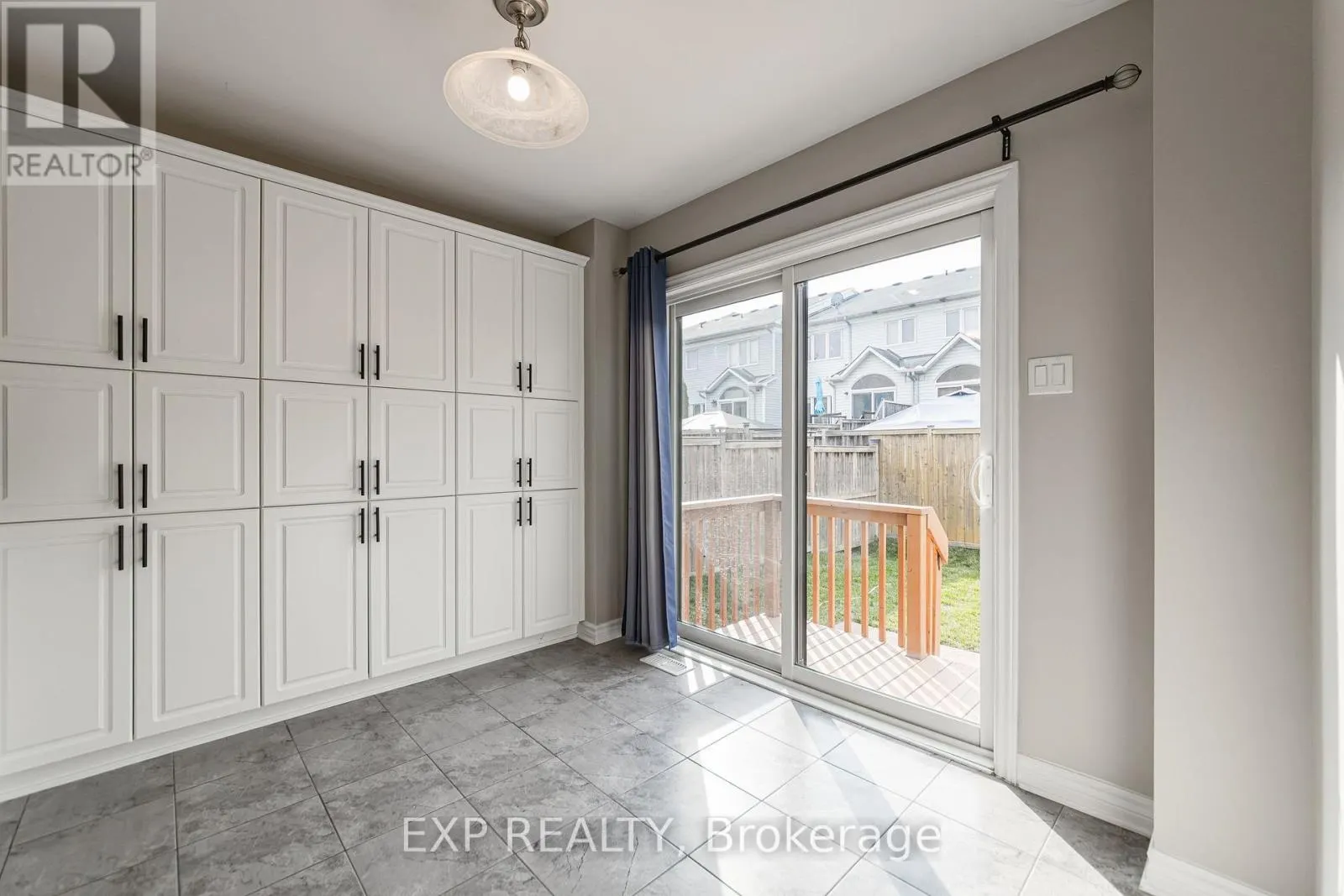 3348 WOODROFFE AVENUE