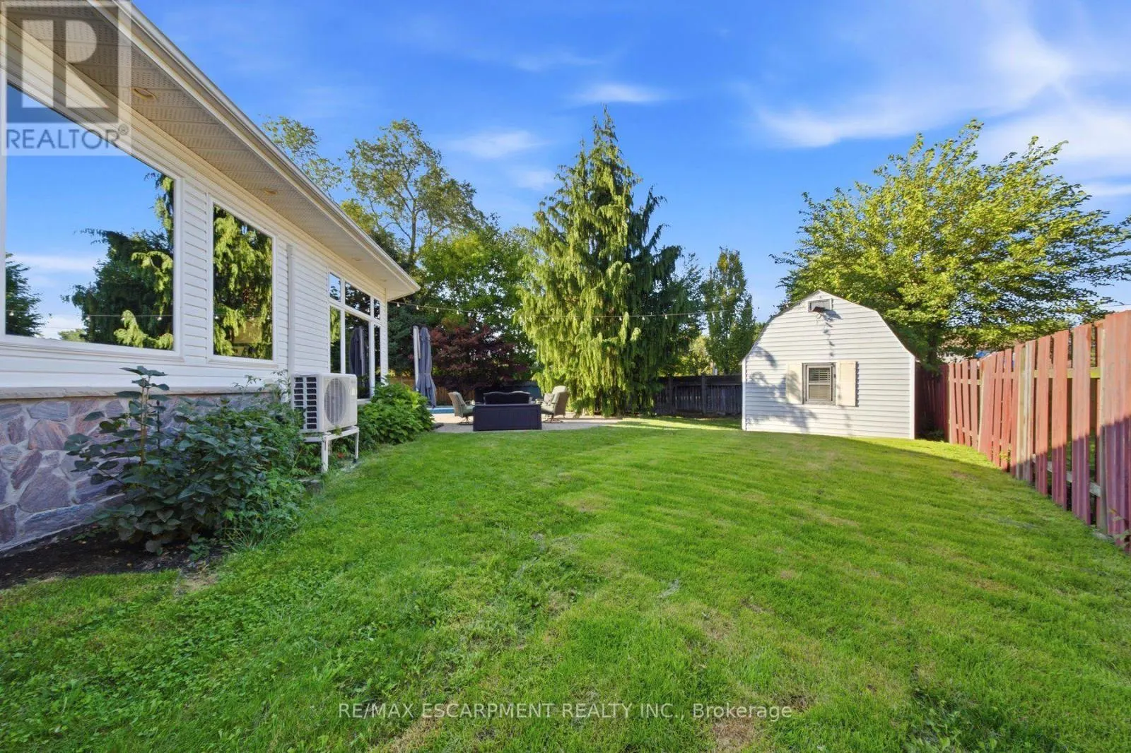 16 REDWOOD COURT