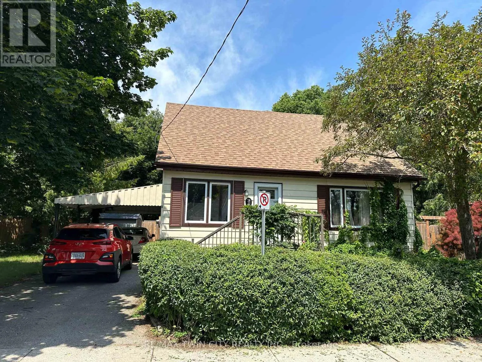 8 STERLING STREET
