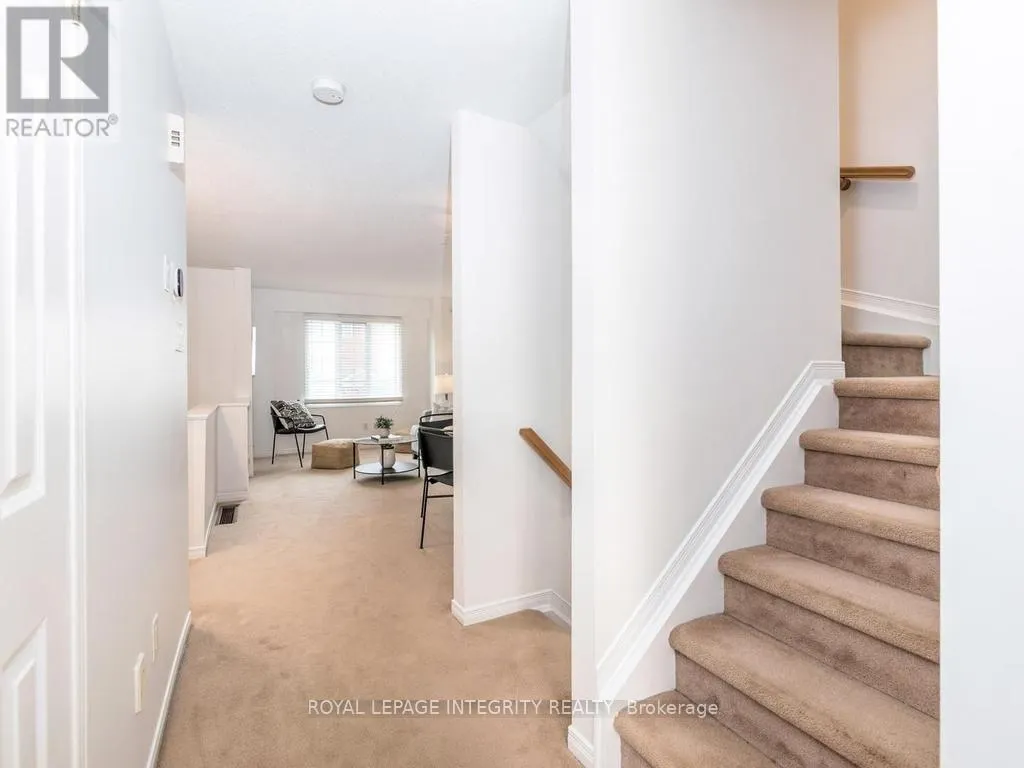 74 MANHATTAN CRESCENT