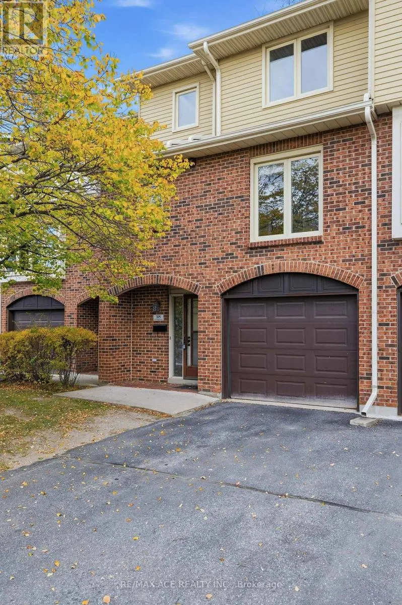 18 - 115 WRIGHT CRESCENT