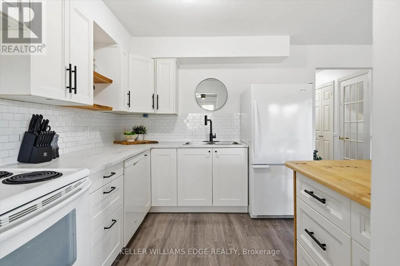 14 - 280 LIMERIDGE ROAD E