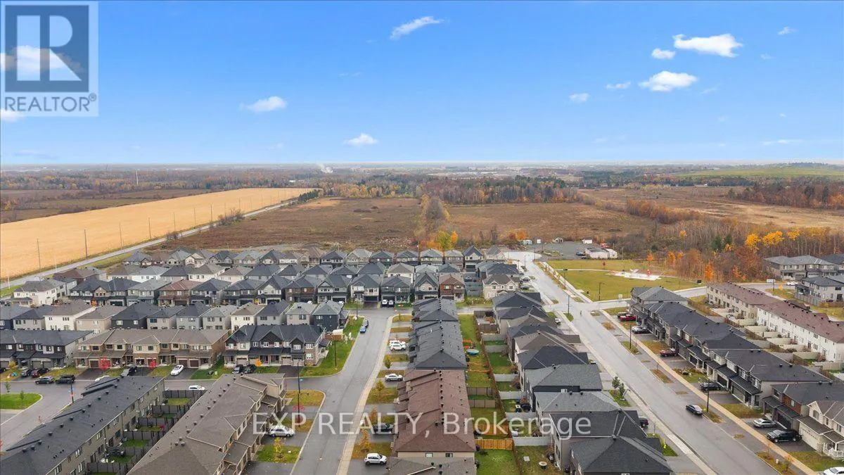 925 ATHENRY COURT