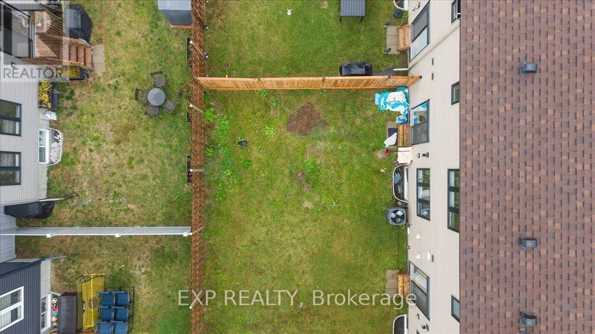 925 ATHENRY COURT