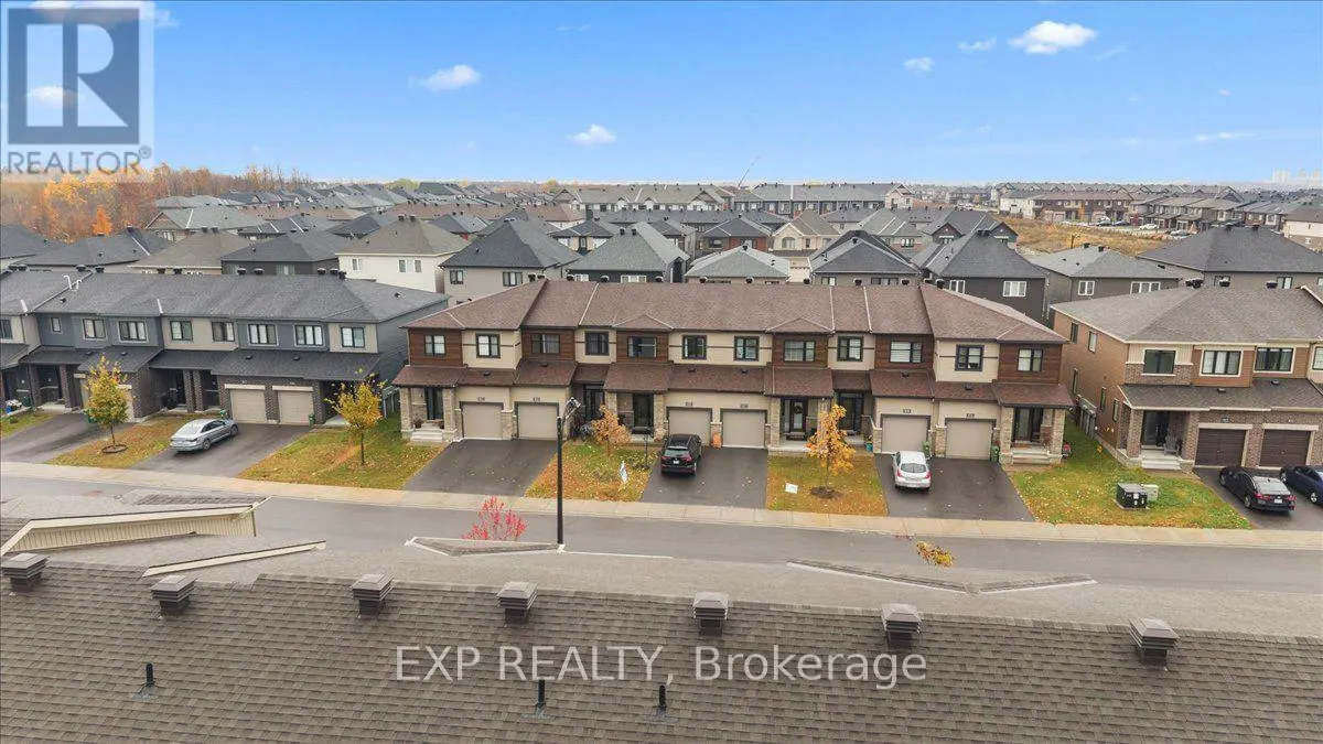 925 ATHENRY COURT