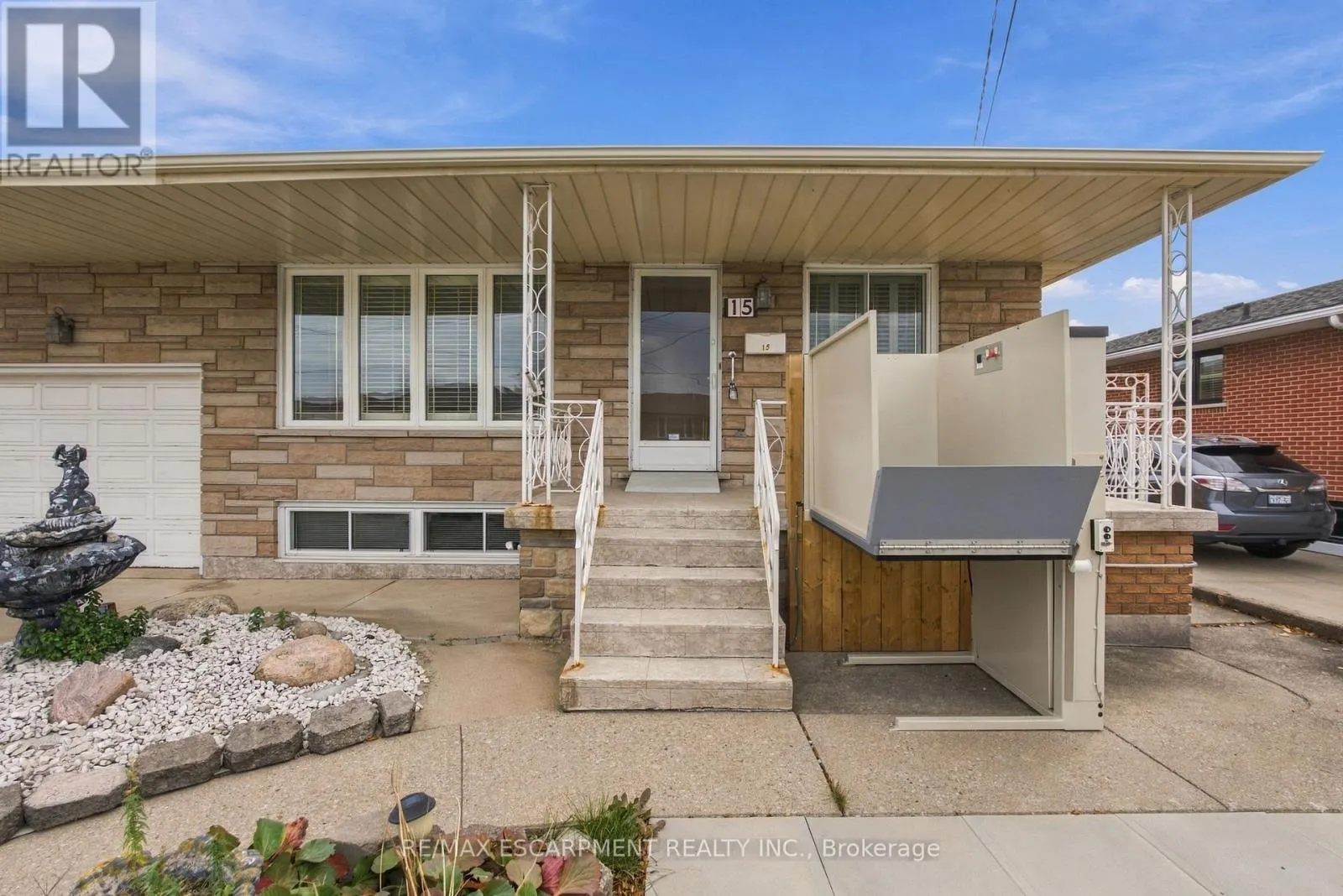 15 FLORA DRIVE