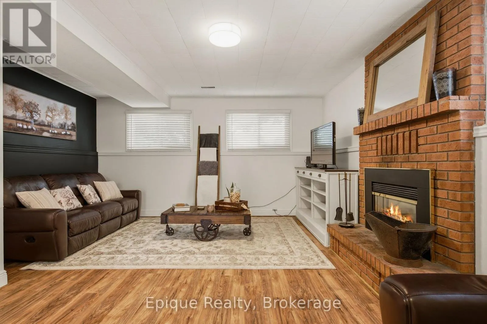 34 CENTENNIAL DRIVE