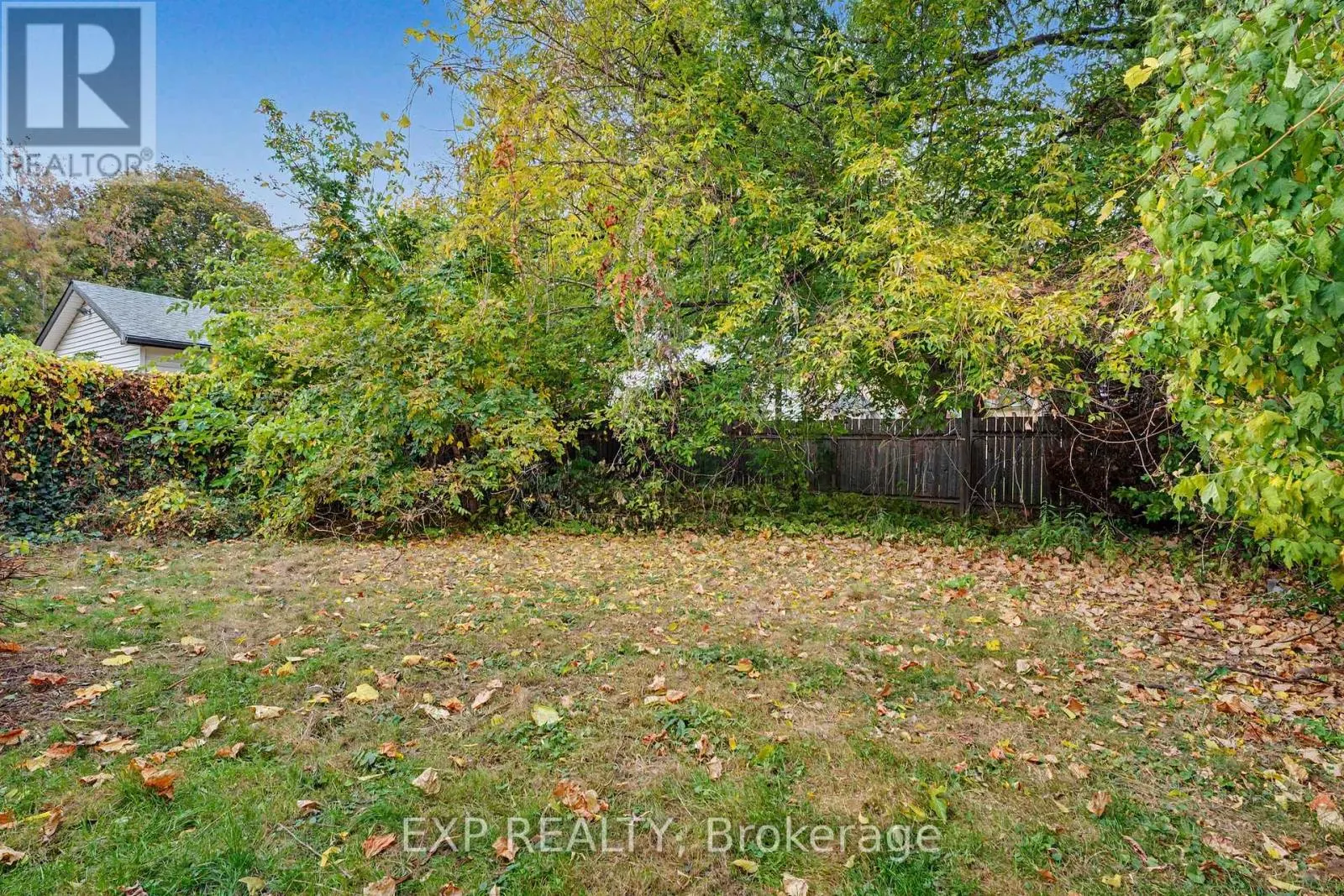 125 DUFFERIN STREET E