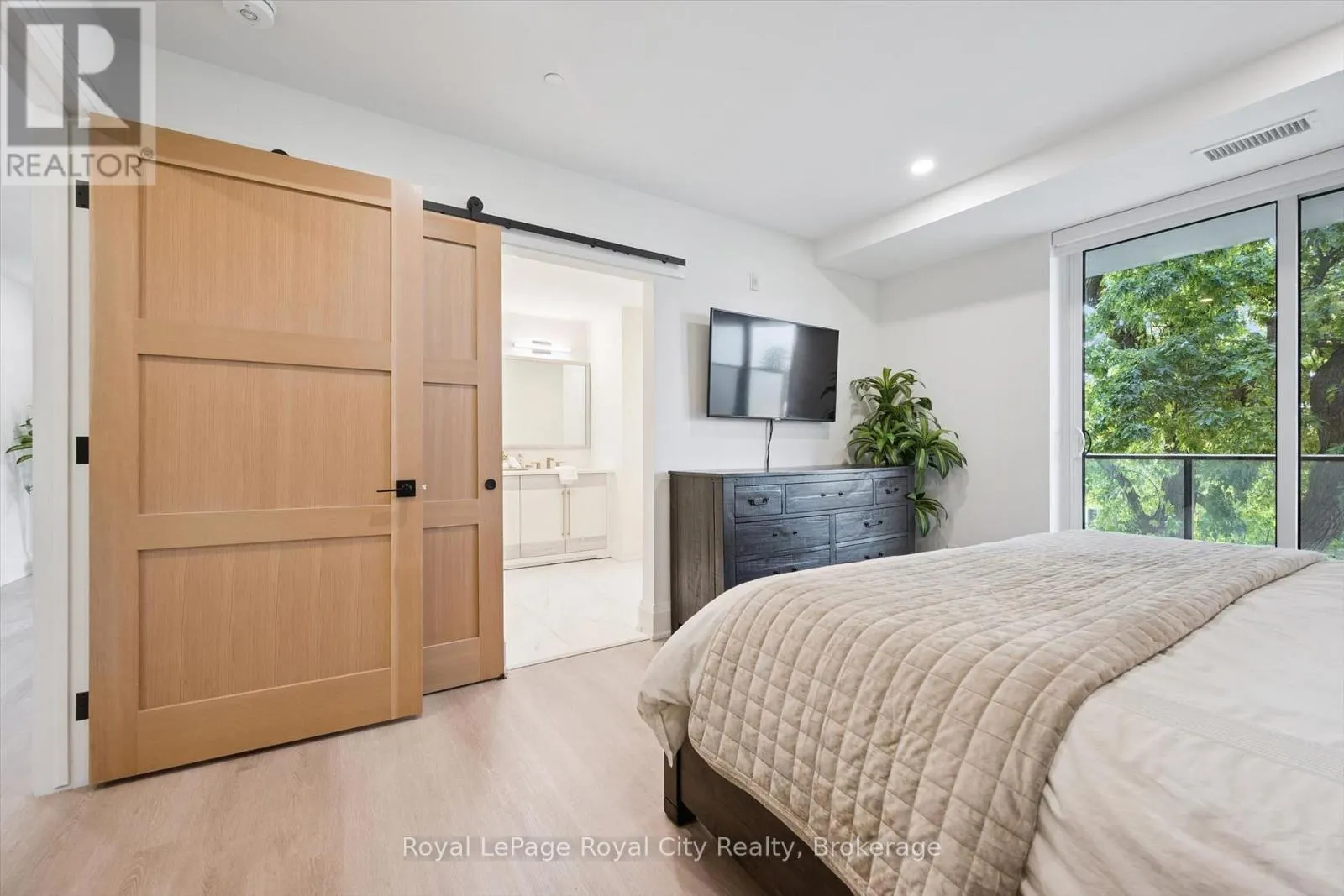 226 - 6523 WELLINGTON ROAD 7 #226