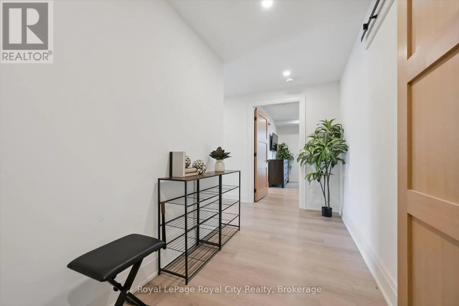226 - 6523 WELLINGTON ROAD 7 #226