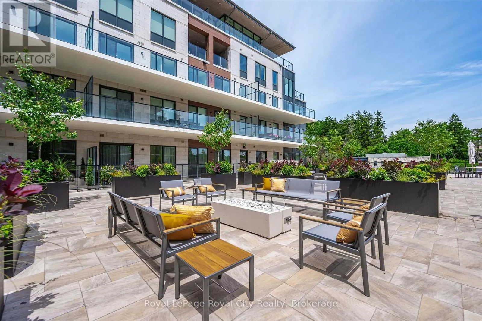 226 - 6523 WELLINGTON ROAD 7 #226