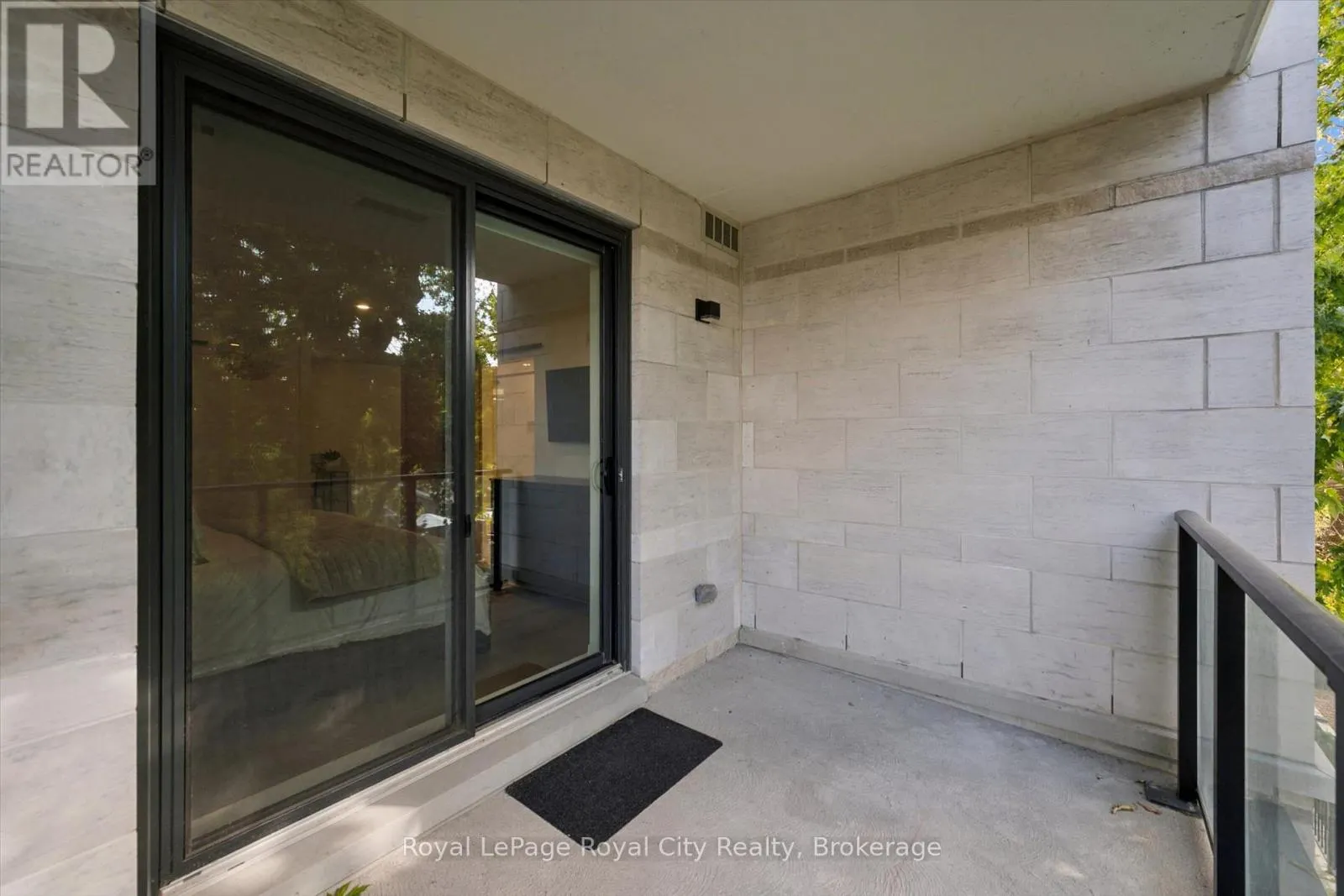 226 - 6523 WELLINGTON ROAD 7 #226