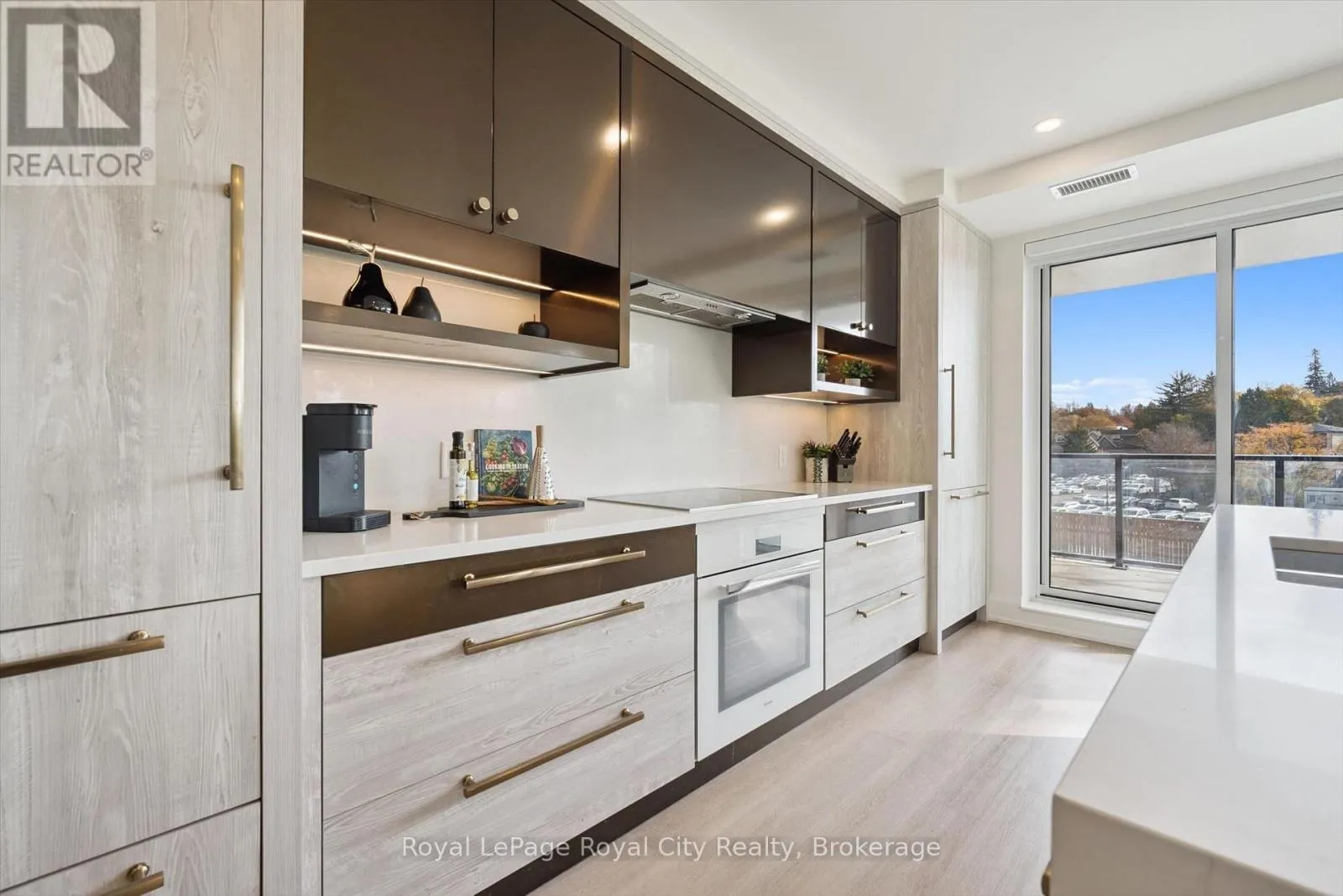 226 - 6523 WELLINGTON ROAD 7 #226
