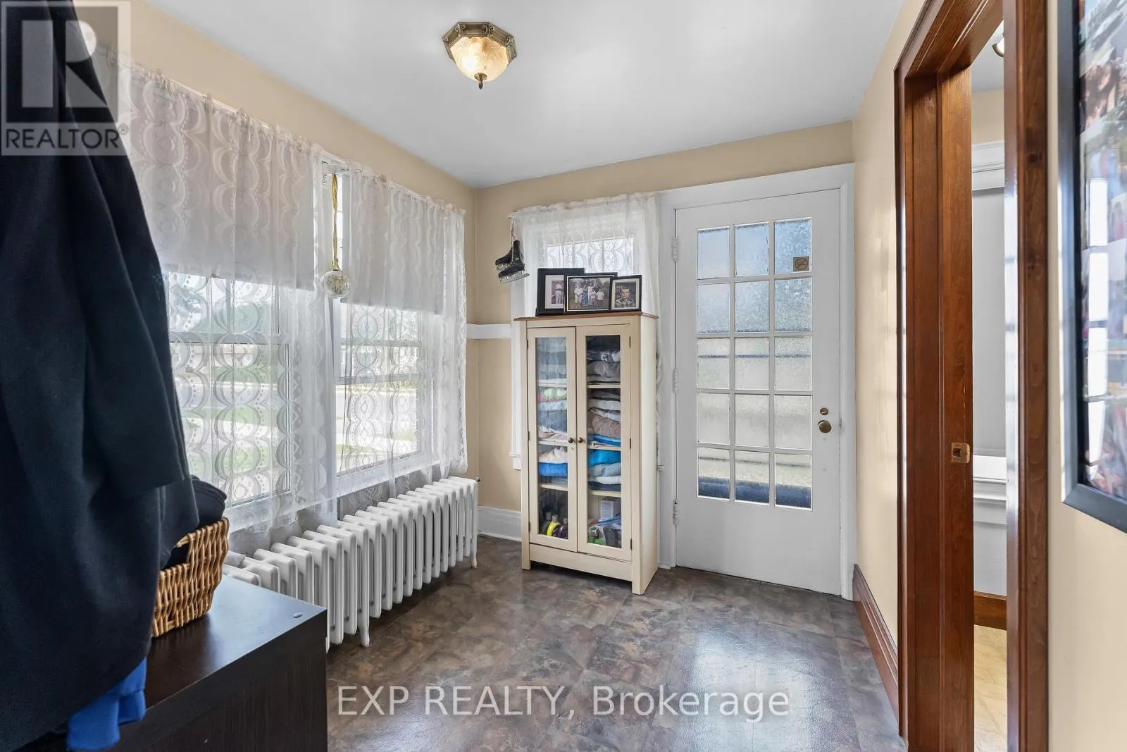 3938 MAIN STREET