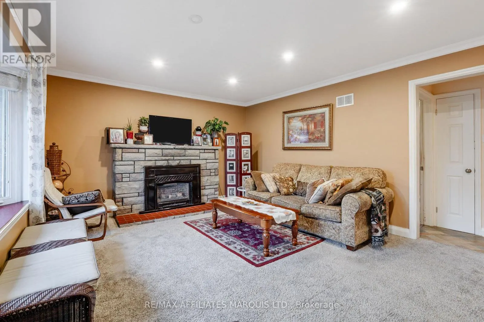 1307 PRINCESS STREET