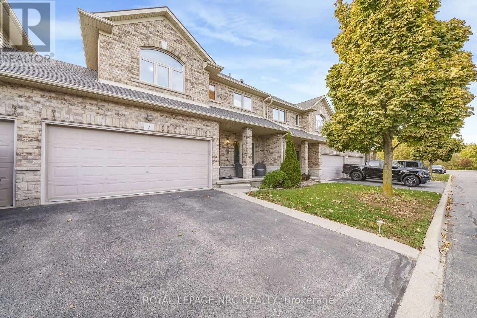 7 - 310 SOUTHBROOK DRIVE #7