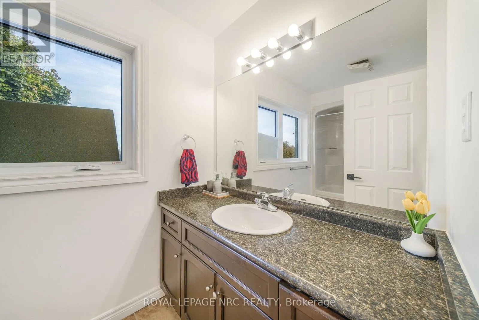 7 - 310 SOUTHBROOK DRIVE #7
