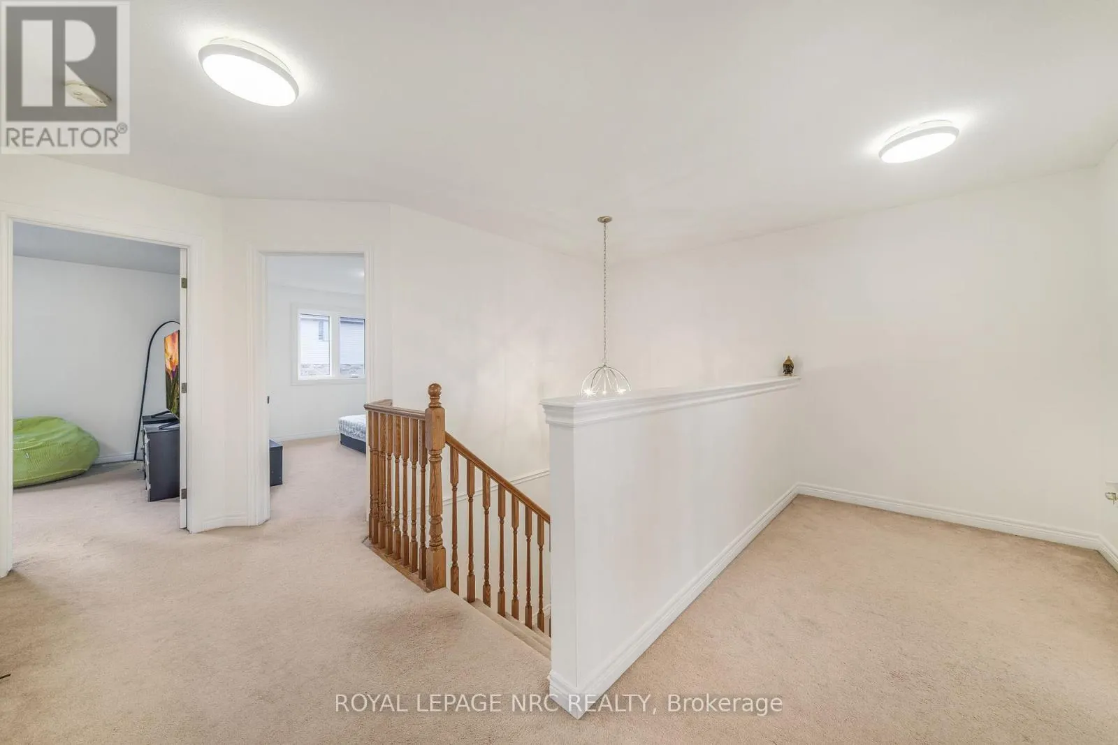 7 - 310 SOUTHBROOK DRIVE #7