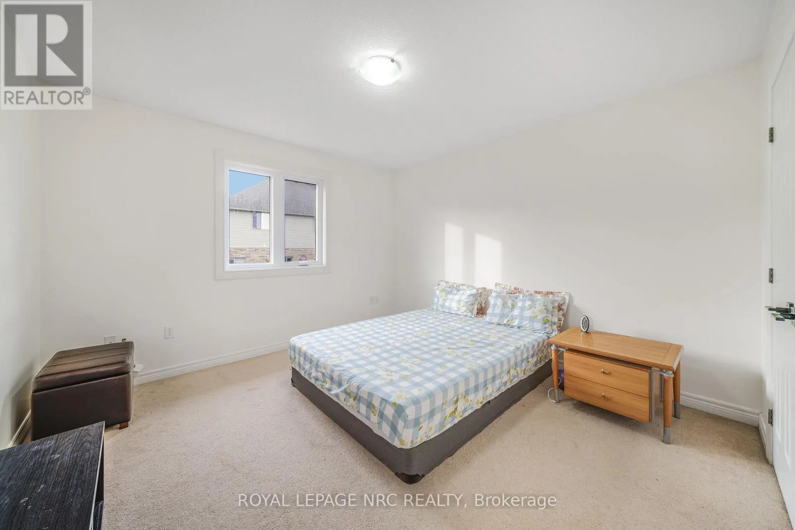 7 - 310 SOUTHBROOK DRIVE #7