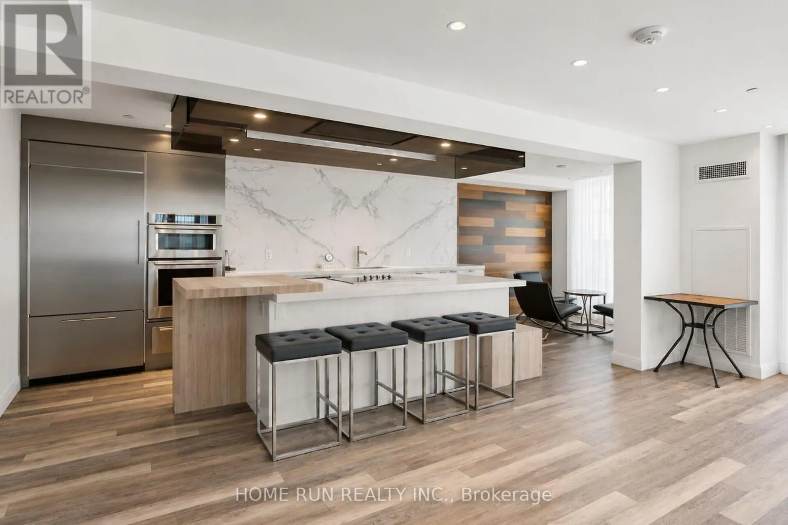 1507 - 485 RICHMOND ROAD