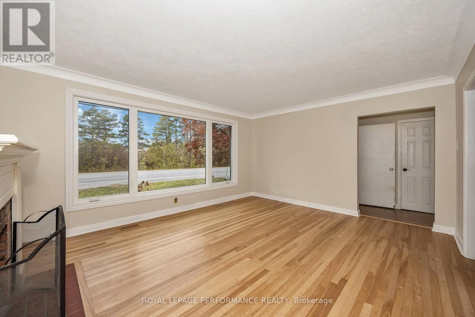 1045 BLAIR ROAD