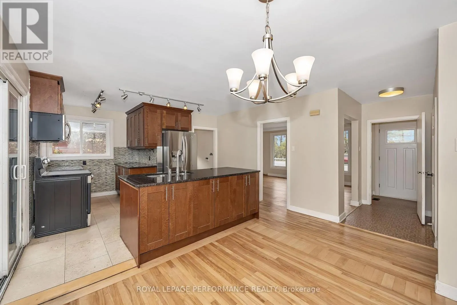 1045 BLAIR ROAD