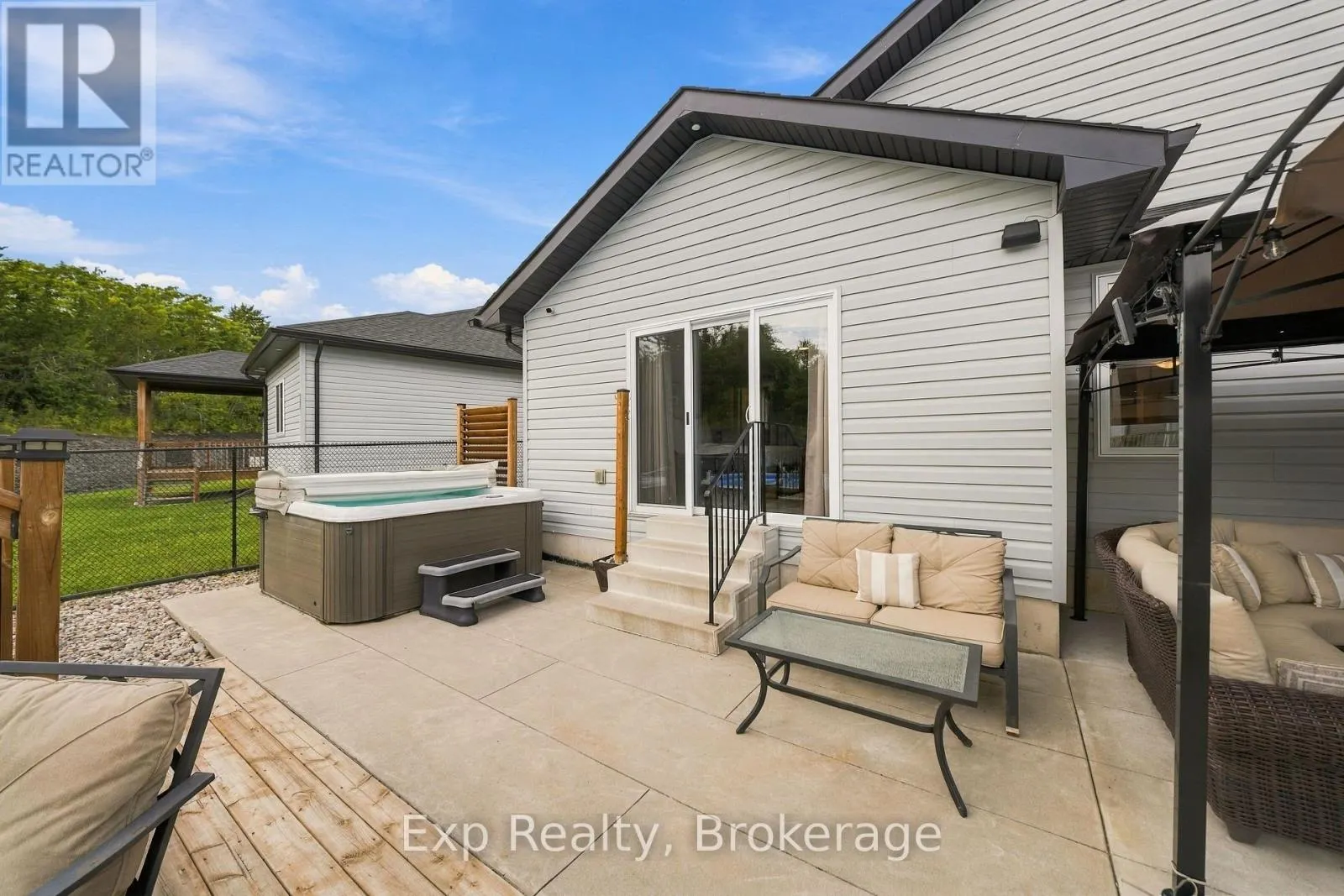 14 LEHTINEN CRESCENT