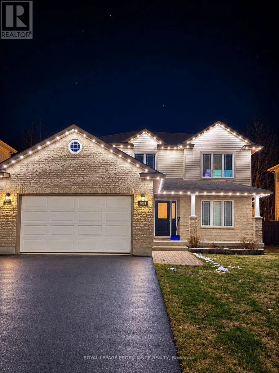 1034 FITZSIMMONS DRIVE