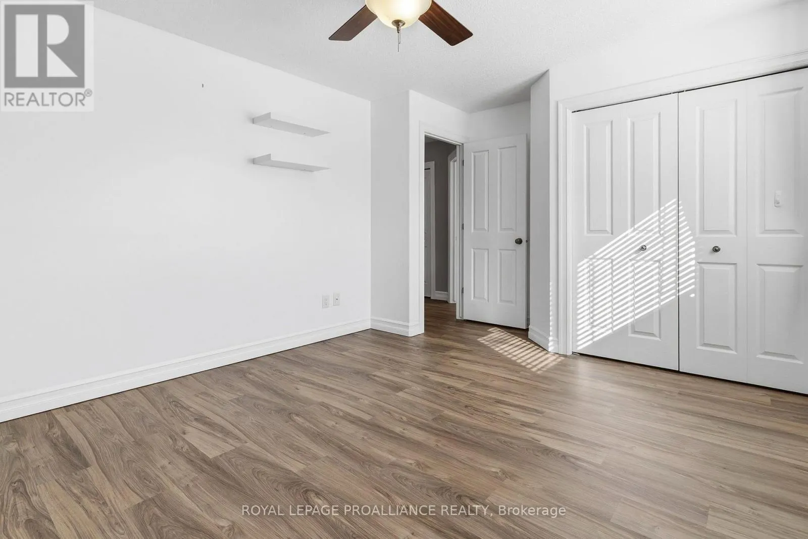 1034 FITZSIMMONS DRIVE