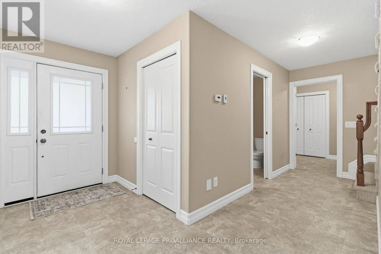 1034 FITZSIMMONS DRIVE