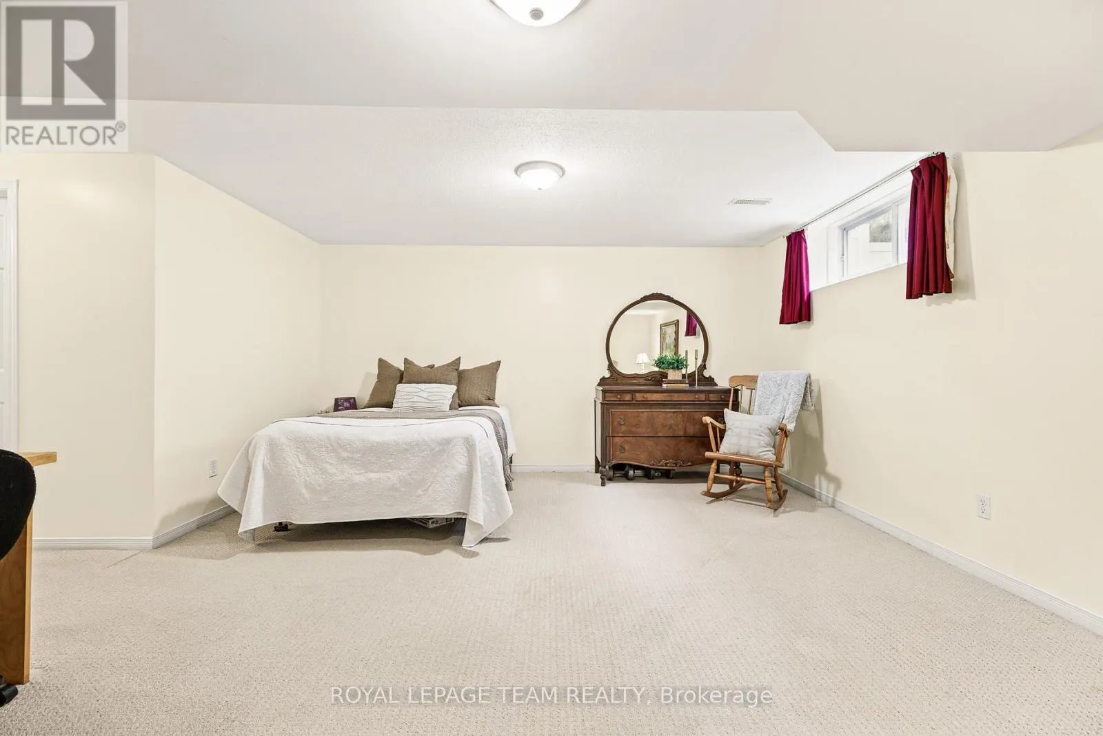 127 KINROSS PRIVATE