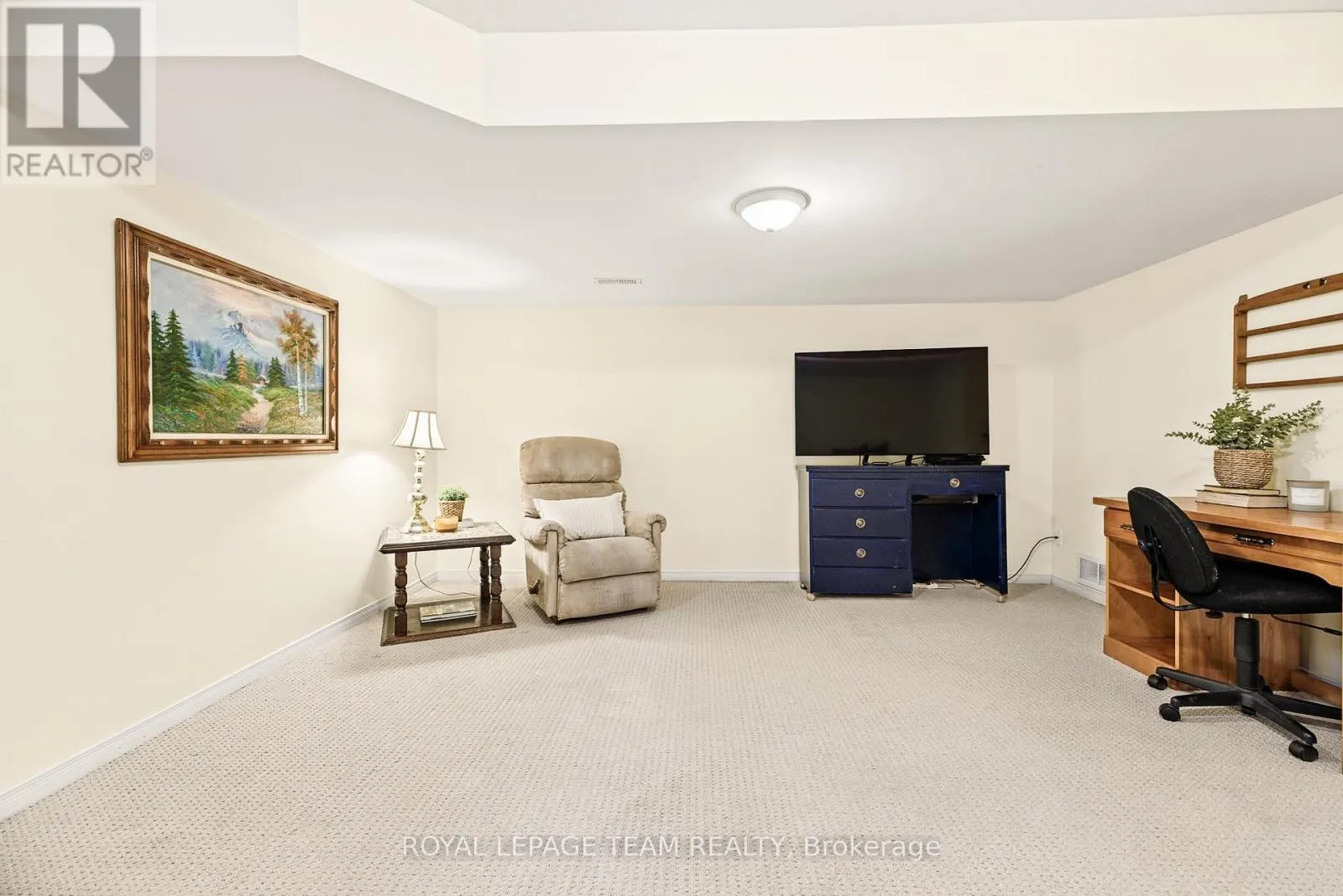 127 KINROSS PRIVATE