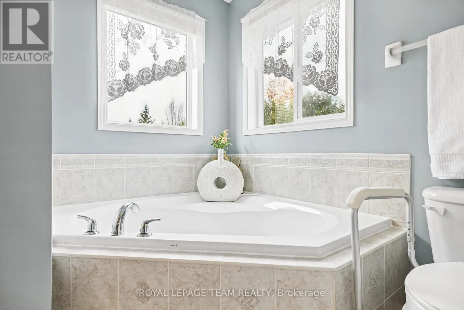127 KINROSS PRIVATE