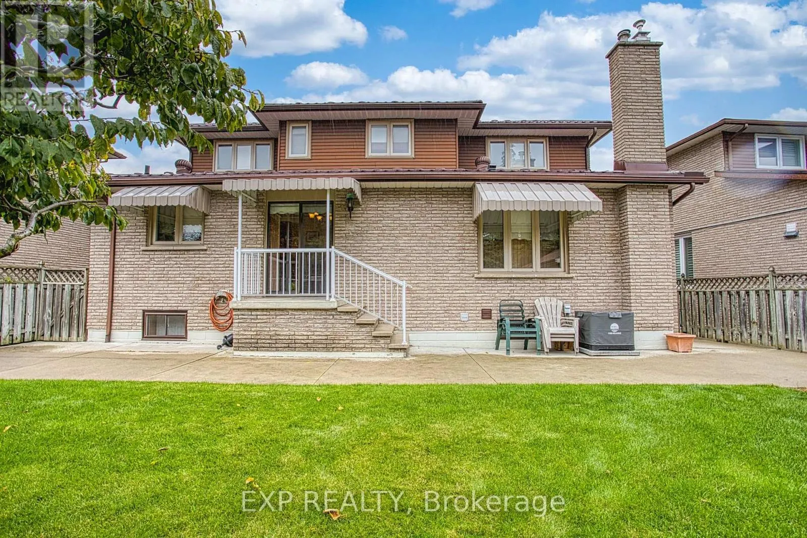 11 ELLEN AVENUE