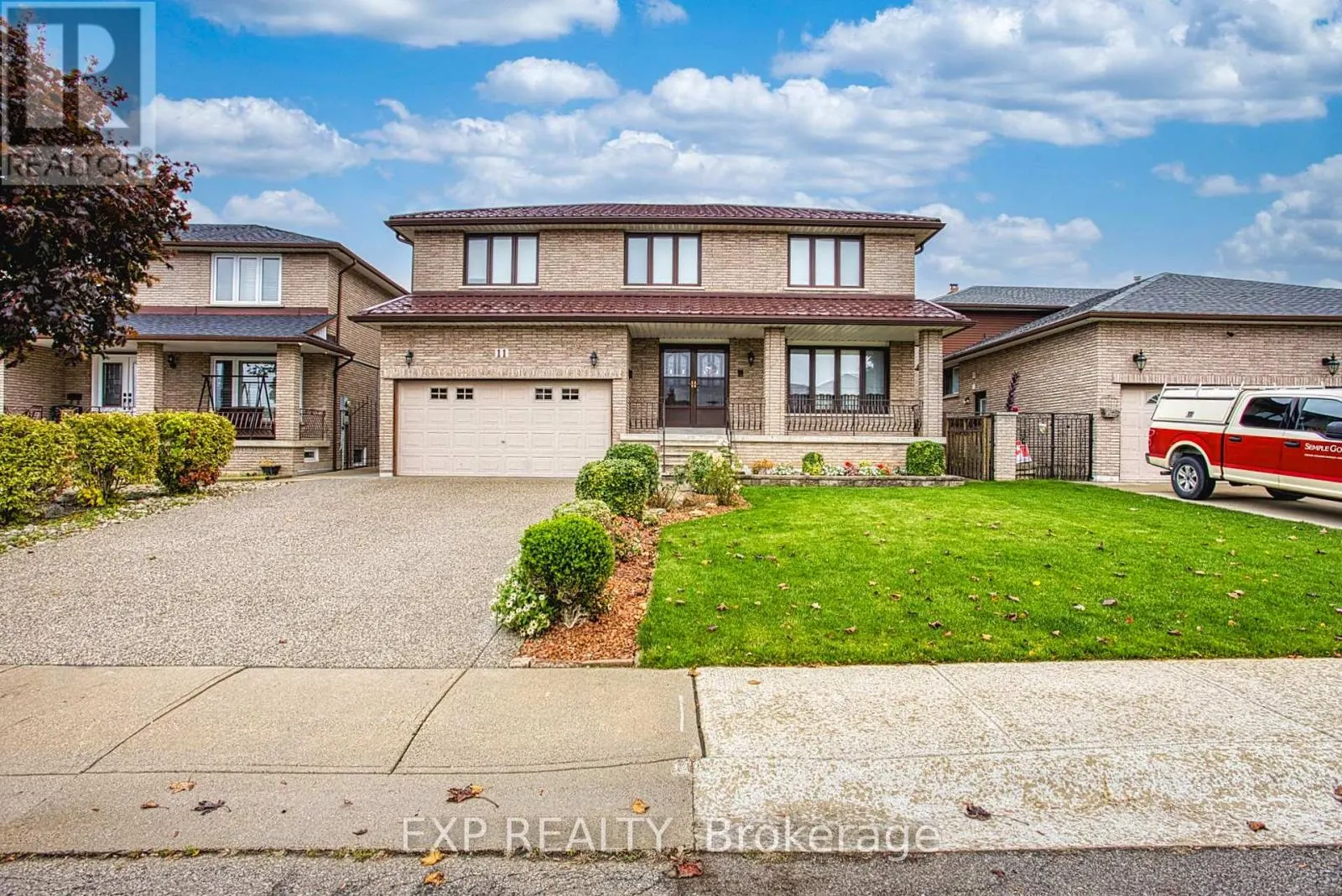 11 ELLEN AVENUE