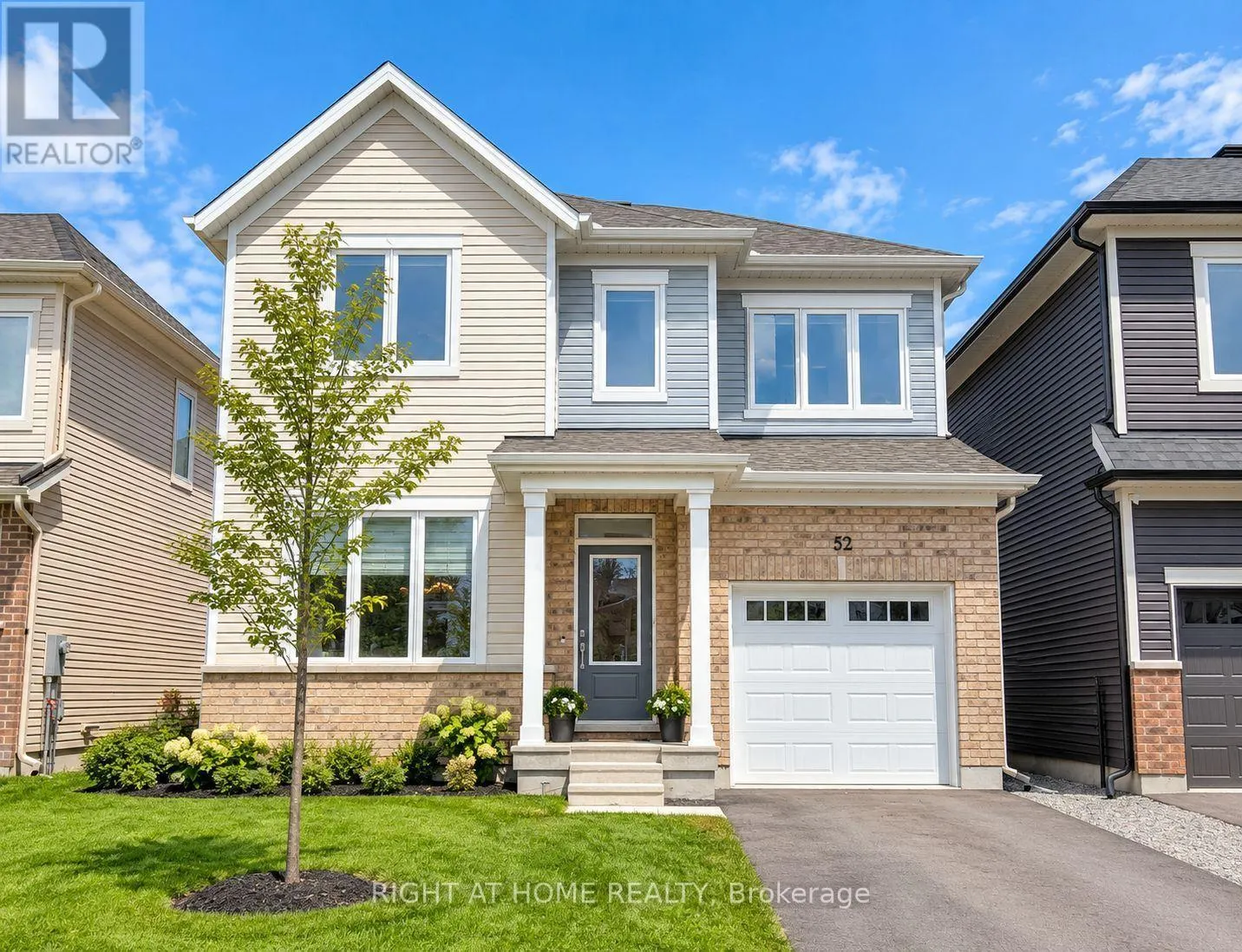 52 MOONBEAM STREET