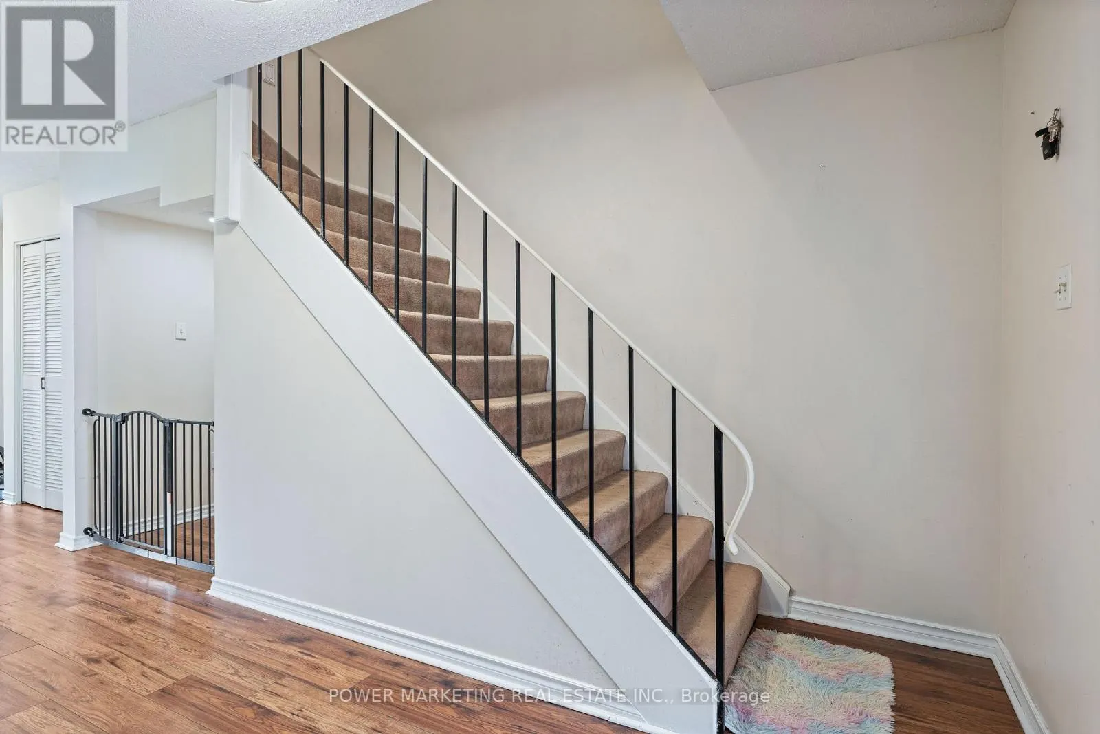 76 - 2111 MONTREAL ROAD
