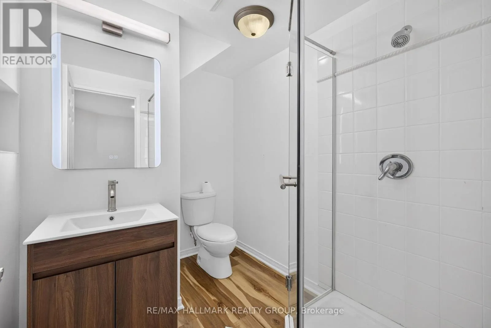 42 GLENRILL PLACE S