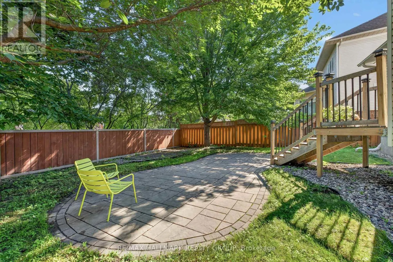 42 GLENRILL PLACE S