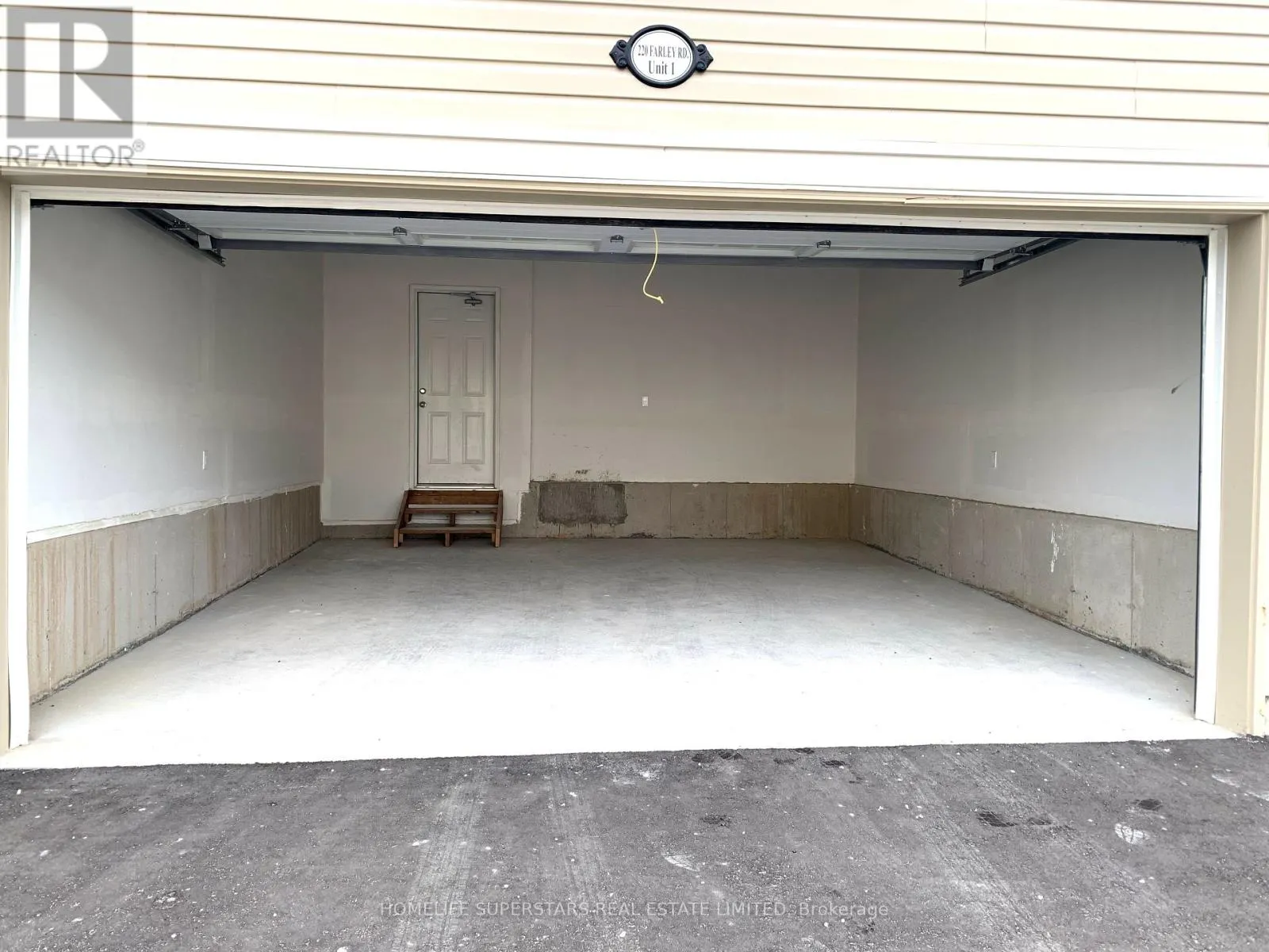 1 - 220 FARLEY ROAD