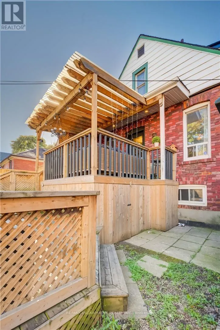 3 CRAIGMILLER AVENUE