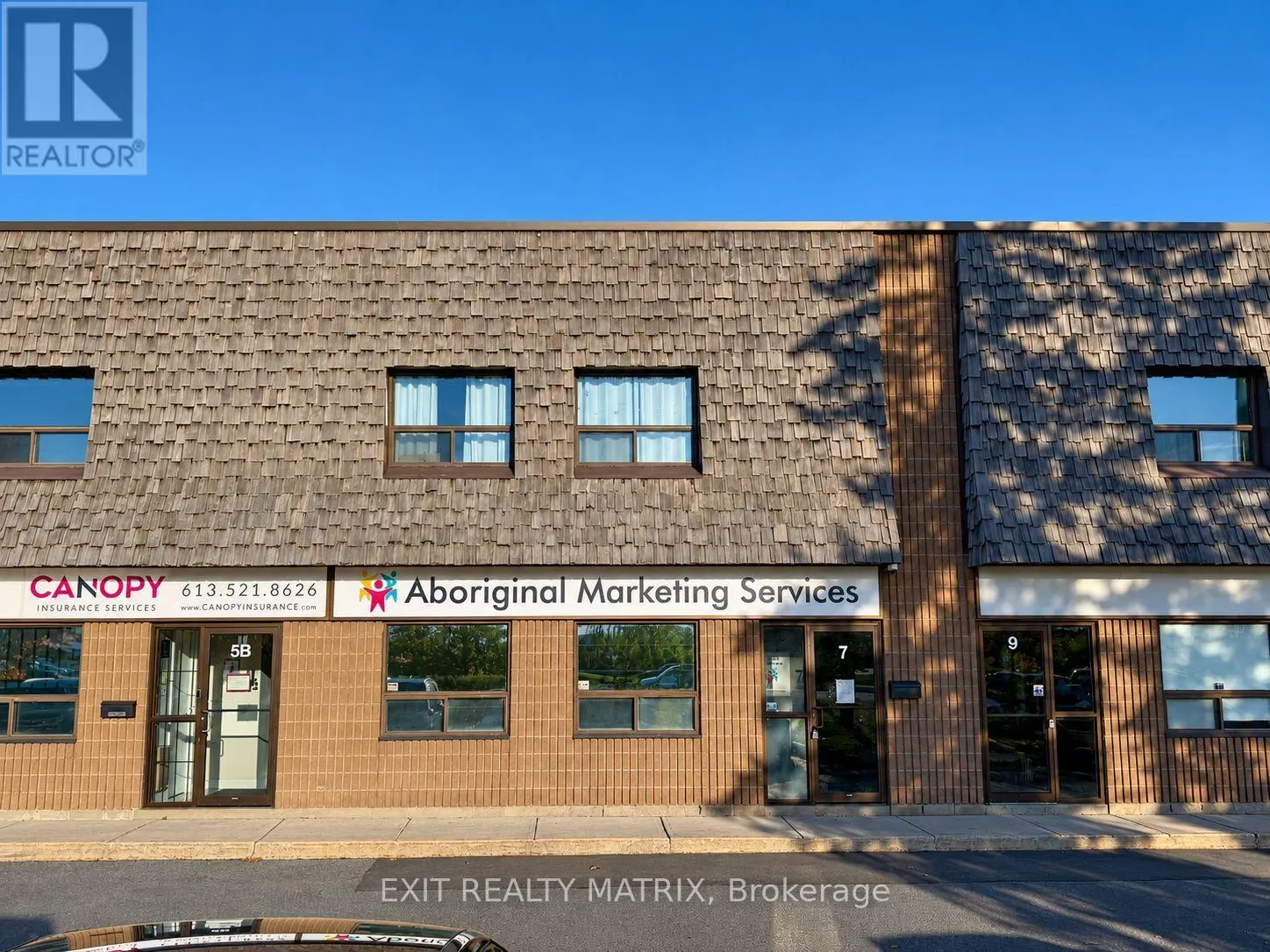 7 - 2000 THURSTON DRIVE