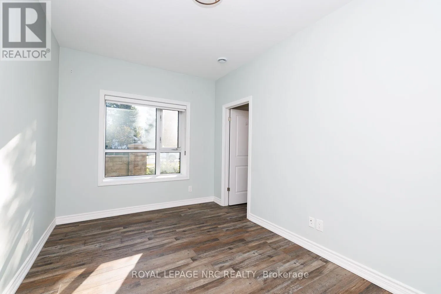 110 - 529 SOUTH PELHAM ROAD #110