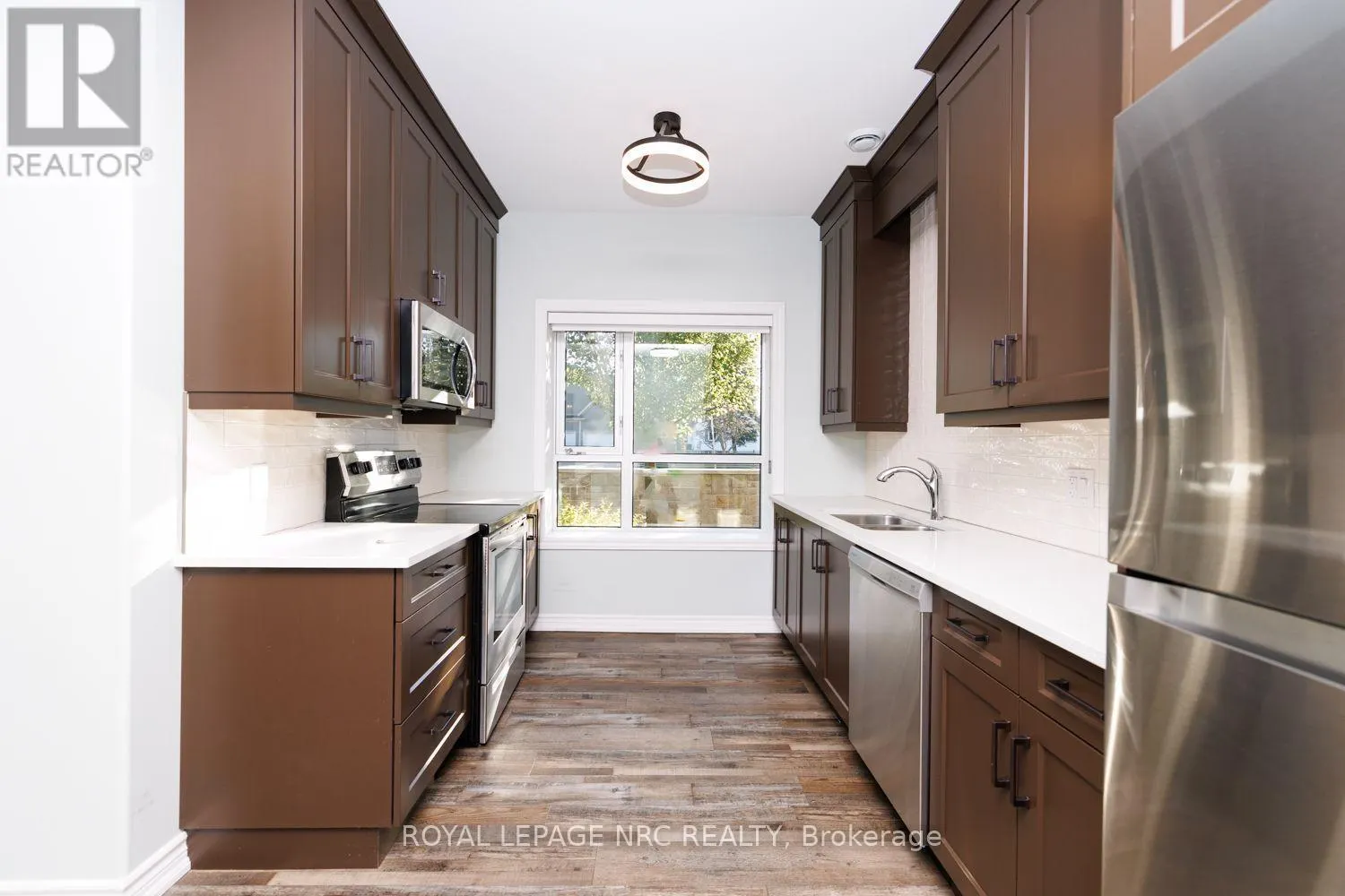 110 - 529 SOUTH PELHAM ROAD #110