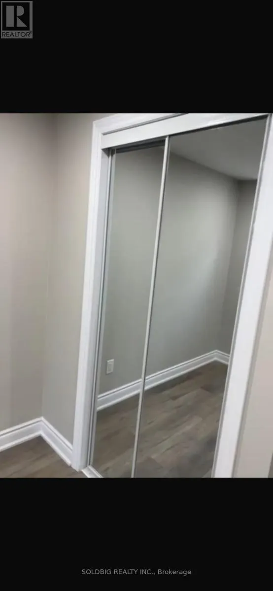 47 WEST OAK TRAIL