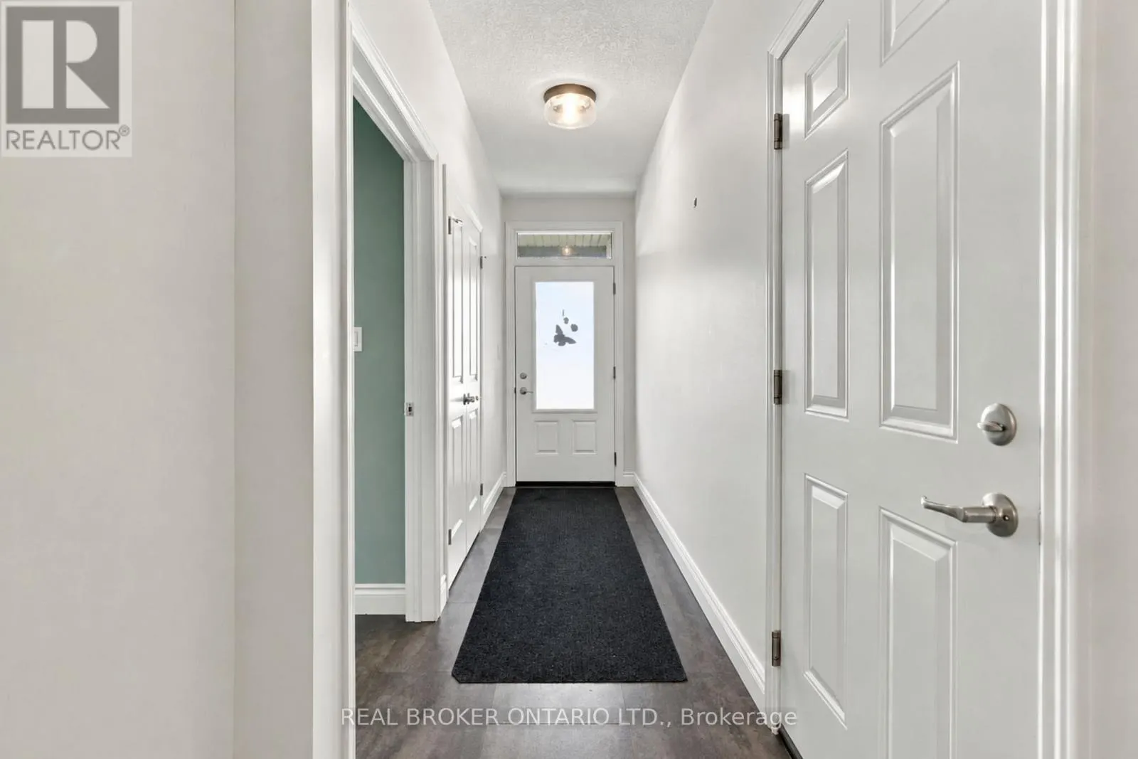 47 - 375 MITCHELL ROAD S