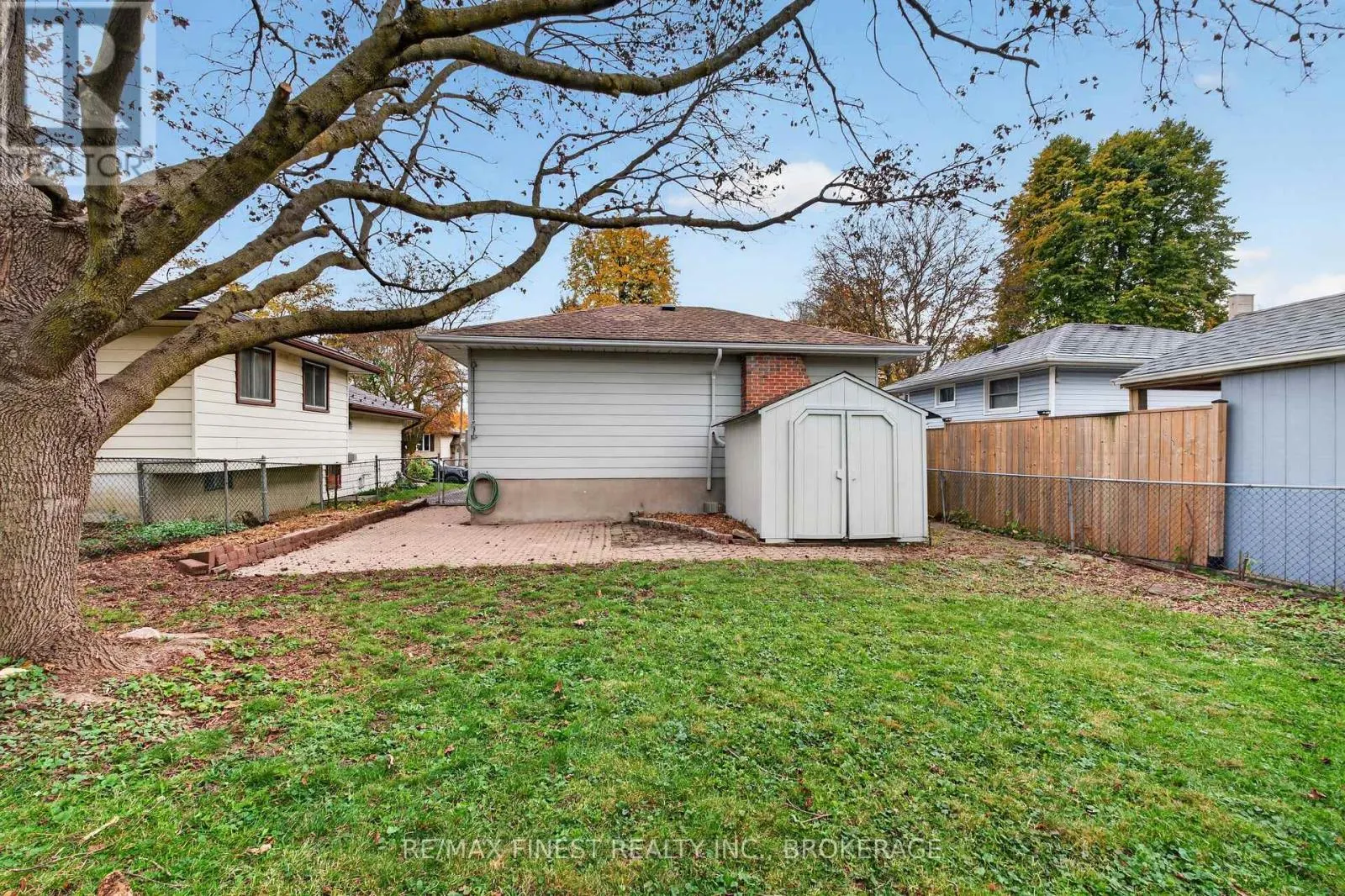 72 GUTHRIE DRIVE